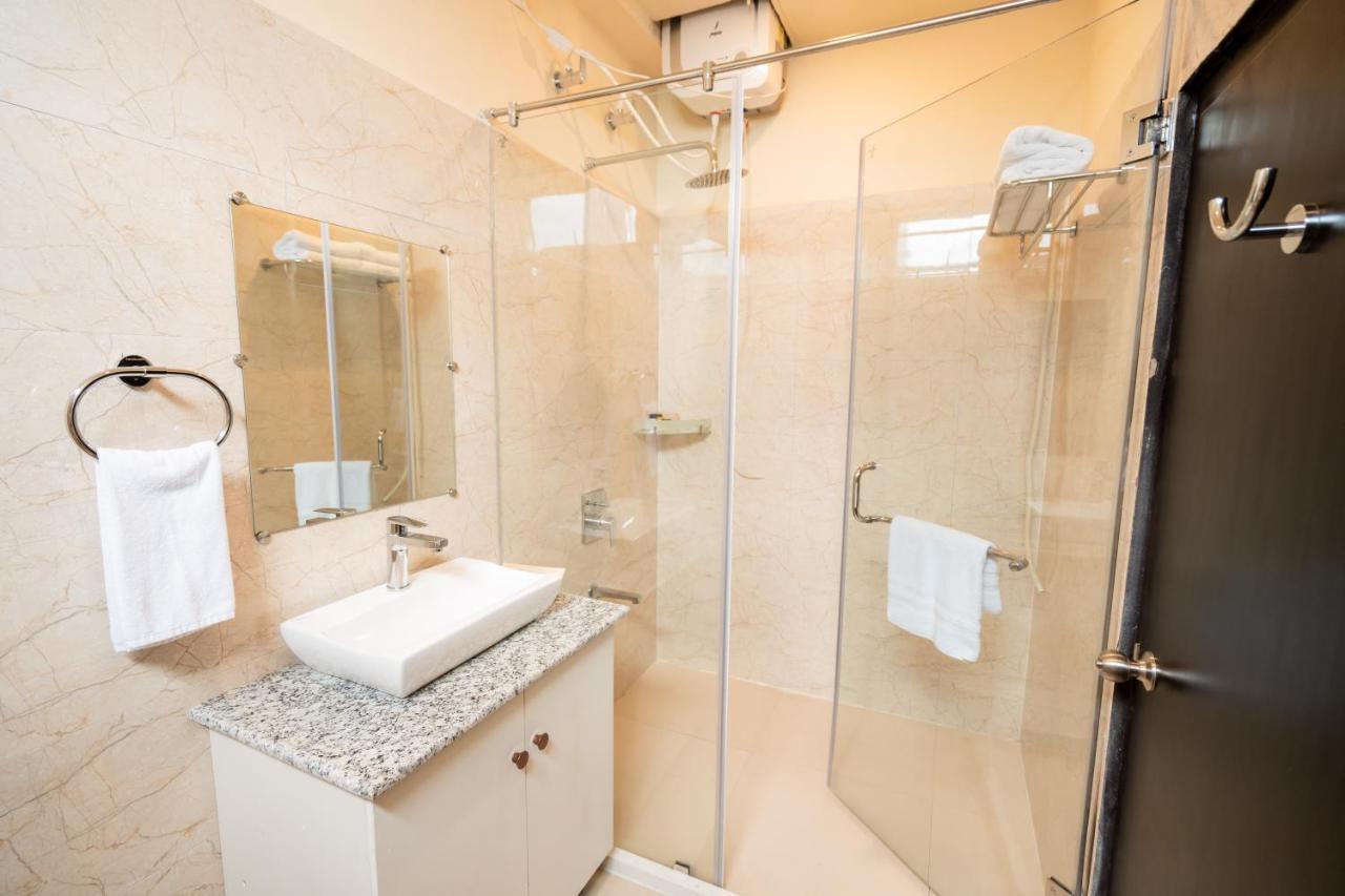 Royale Lalawi Hotel Āīzawl Zewnętrze zdjęcie