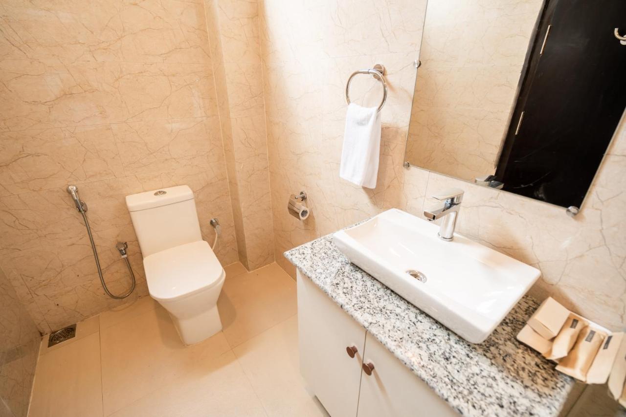 Royale Lalawi Hotel Āīzawl Zewnętrze zdjęcie