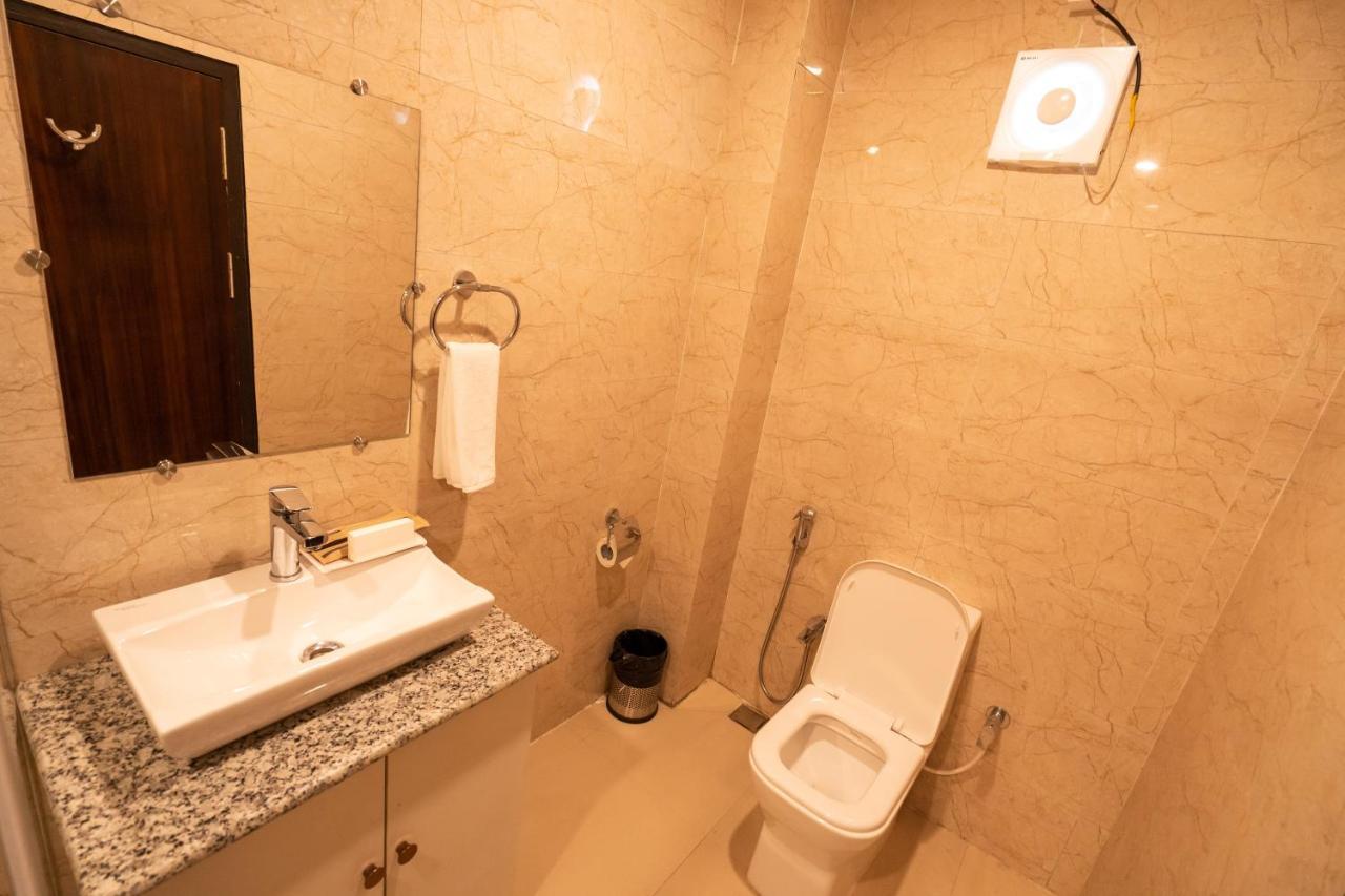 Royale Lalawi Hotel Āīzawl Zewnętrze zdjęcie